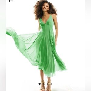 ASOS Design Elegant Green Sleeveless Dress Size 6